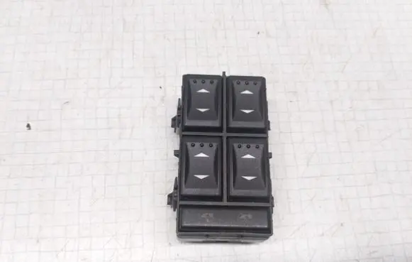 Ford Mondeo Mk III Electric window control switch 3S7T14A132BA