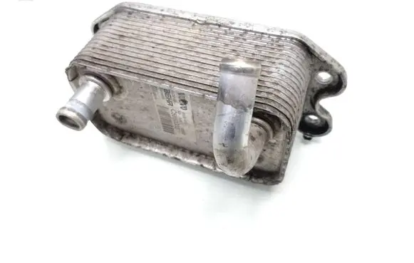 Volvo XC90 Engine oil radiator 31201912 C5850003