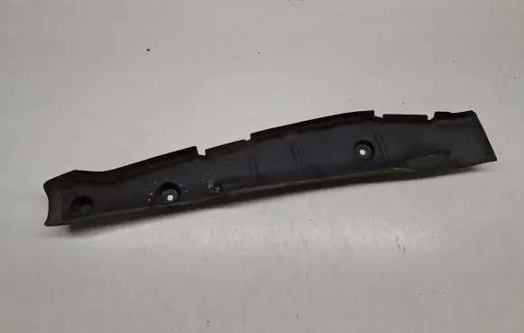 Audi A5 Fender end trim 8W6821111