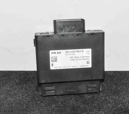 Audi A5 8T 8F Other devices 8K0959663B