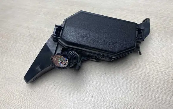 Toyota C-HR I Fuse box set 82662F4270