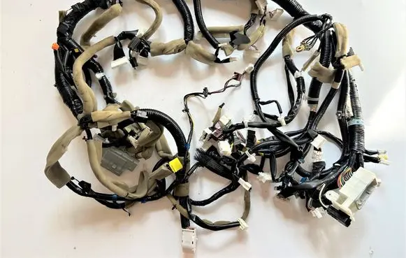 Nissan Rogue Panel wiring 240104BA1D AB0104BA0AA