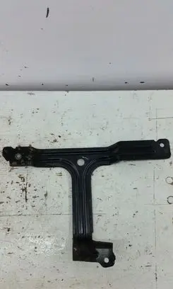 Opel Insignia B Battery bracket 260216