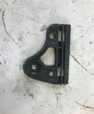 Audi A2 Fender mounting bracket 8Z0821249