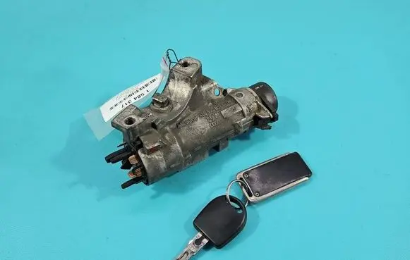 Volkswagen Golf IV Ignition lock 4B0905851 IMPRK1584317