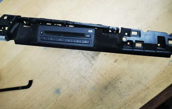 BMW 7 F01 F02 F03 F04 CD/DVD changer 9119798