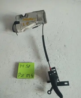 Volkswagen Sharan Front door lock 95VWK21842
