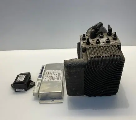 Mercedes-Benz E W211 ABS Pump A0054317212 0265250088 0054317212