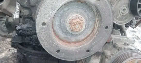 Peugeot 407 Crankshaft pulley