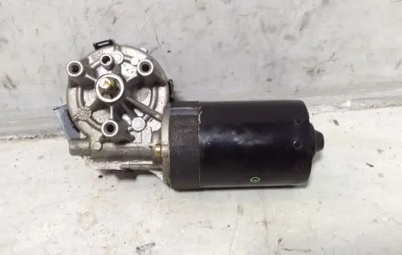 BMW 3 E46 Wiper motor 67636921349 0390241384