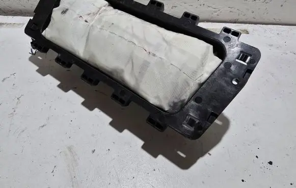 BMW 5 G30 G31 Passenger airbag 625489000 39929772807 17B3130A0555