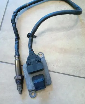 Volkswagen Crafter Lambda probe sensor 037907807AB NE68529