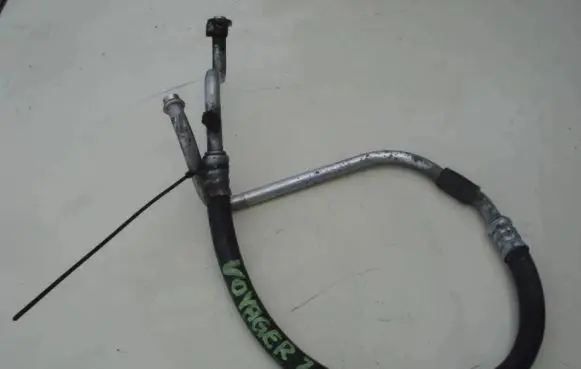 Chrysler Grand Voyager III Intercooler hose/pipe