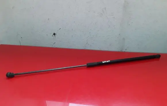 Volkswagen PASSAT B7 Front bonnet/hood damper/strut 3AA823359A