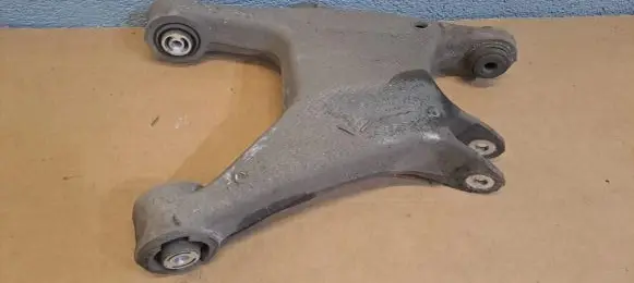 BMW 5 F10 F11 Rear upper control arm/wishbone 6784350
