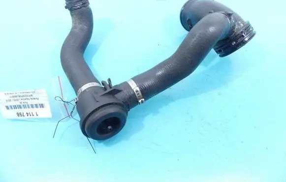 Intercooler hose/pipe