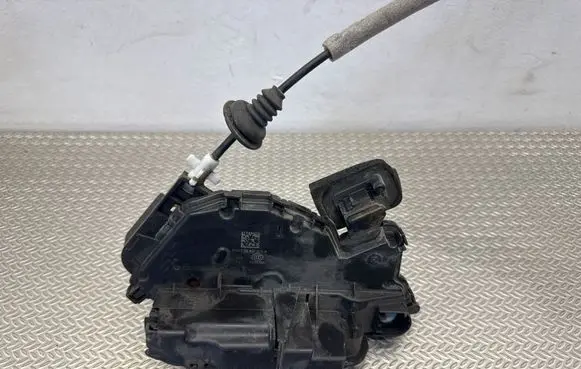 Volkswagen Crafter Front door lock 5TB837015A 45810180
