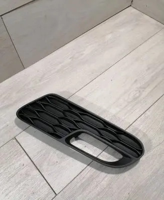 Mini One - Cooper F56 F55 Front bumper lower grill 7351659
