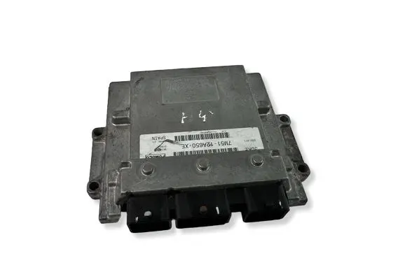 Ford Focus Engine control unit/module 7M5112A650XE