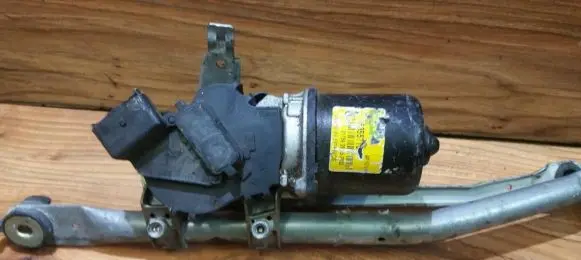 Citroen C3 Wiper motor 53557102