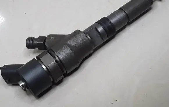 Citroen Xsara Picasso Fuel injector 964089538 045110044