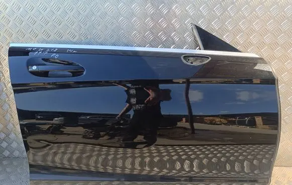 Mercedes-Benz CLS C218 X218 Front door 