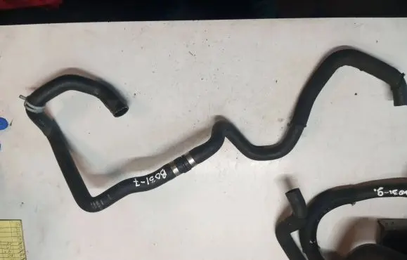 Volvo V70 Engine coolant pipe/hose 31368856