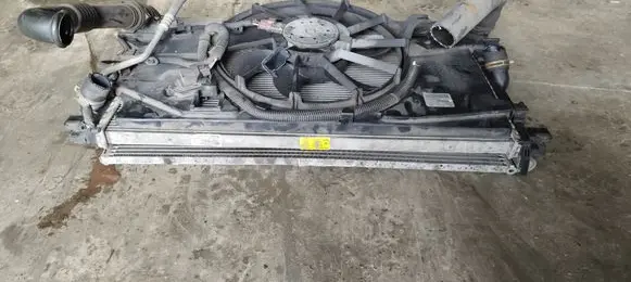Renault Laguna III Radiator support slam panel 0130307096 214000003R 921100002R