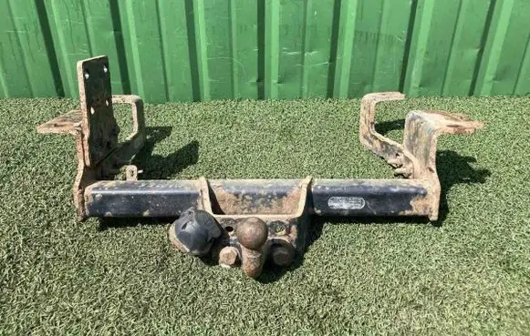 Renault Master III Tow bar set 8201288617 511772276R