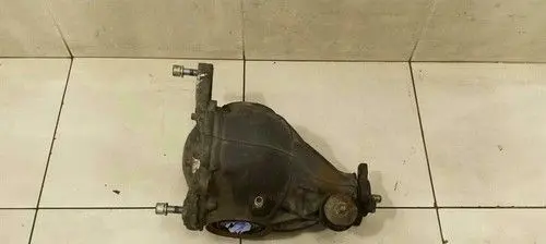 Mercedes-Benz CLK A209 C209 Rear differential/diff mount bracket A2033504364