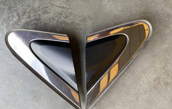 Honda CR-V Fender trim (molding)
