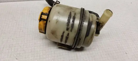 Subaru Legacy Power steering fluid tank/reservoir