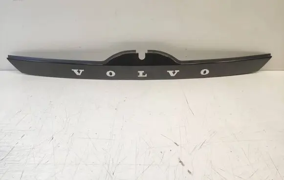 Volvo V60 Trunk door license plate light bar 31440759 31440760