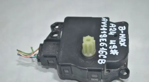 Ford B-MAX Air flap motor/actuator AV1119E616CB