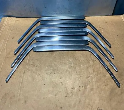 Mercedes-Benz E W124 Front bumper splitter molding 