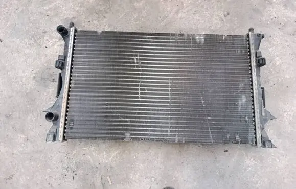 Renault Laguna II Coolant radiator 8200008863
