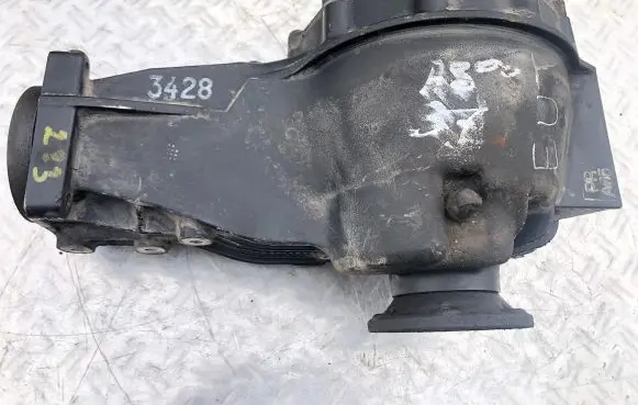 Audi A8 S8 D2 4D Rear differential EUT EUT09099