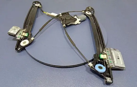 Volkswagen Arteon Front door window regulator with motor 3G8837462D