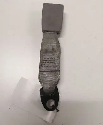 Hyundai Santa Fe Front seatbelt buckle 06042705