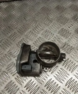 BMW 5 E60 E61 Throttle valve 7791481