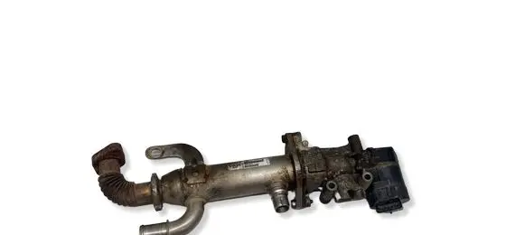 Volvo V50 EGR valve cooler 8653691 993062H H44GA