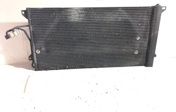 Audi Q7 4L A/C cooling radiator (condenser) 4l0260401a