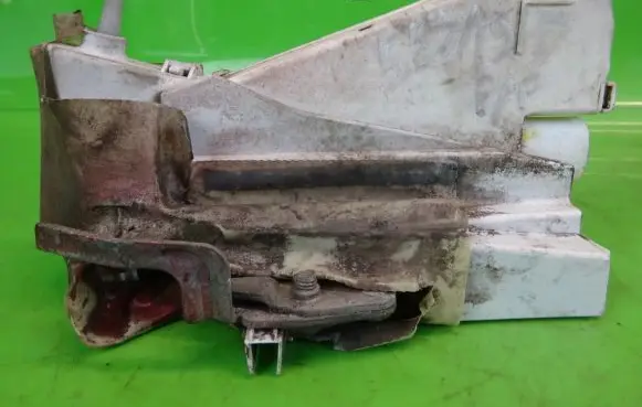 Seat Alhambra (Mk1) Front door lock