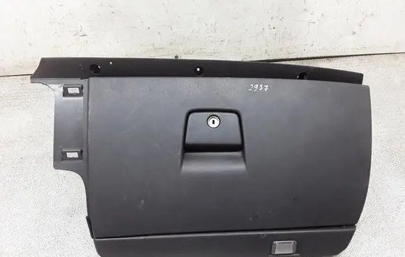 Volvo V50 Glove box set 8626141