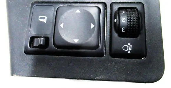 Nissan NV200 Light switch 3728K3