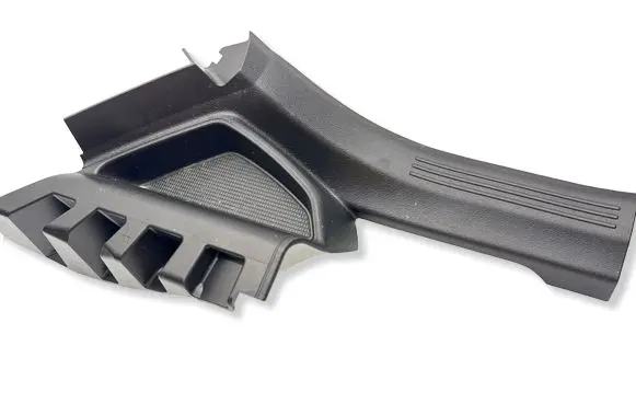 Volvo XC40 Rear sill trim cover 32296003