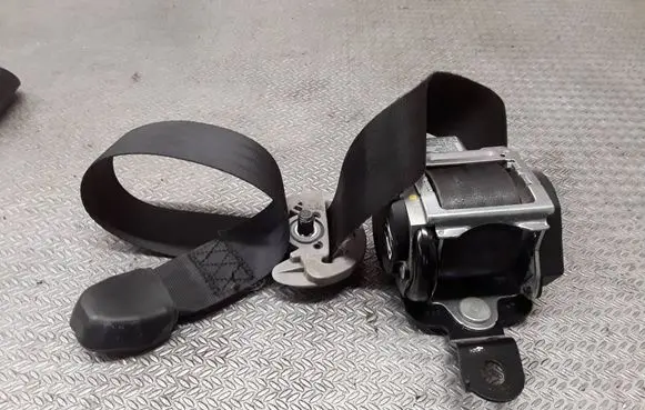 KIA Sportage Front seatbelt 608149800B