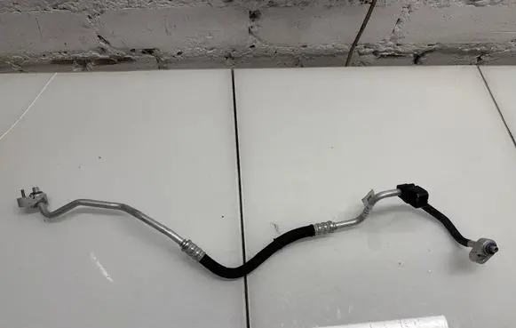 BMW X7 G07 Air conditioning (A/C) pipe/hose 9493988