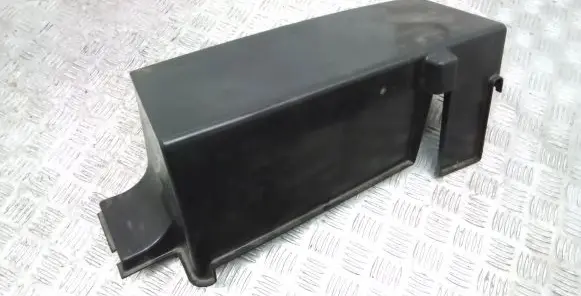 Volvo XC90 Battery box tray cover/lid 30782017