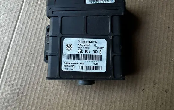 Volkswagen Transporter - Caravelle T5 Gearbox control unit/module 09K927750B H20S0392 YWBD001052